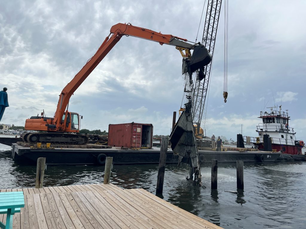 Five abandoned vessels removed in South Galveston County